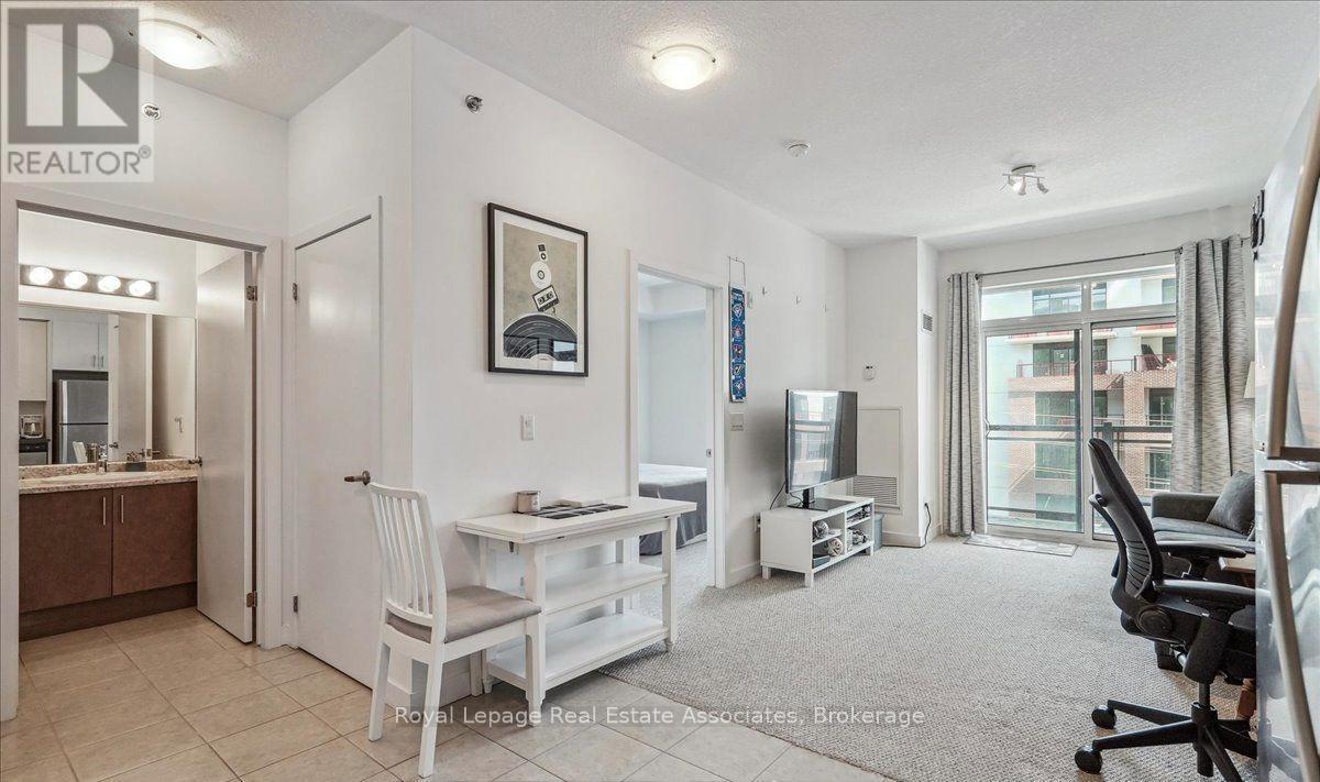 519 - 2486 Old Bronte Road, Oakville, Ontario  L6M 0Y4 - Photo 3 - W13136166
