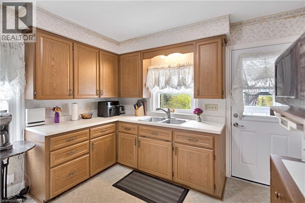 140 Terrace Hill Street, Brantford, Ontario  N3R 1G6 - Photo 14 - 40830681