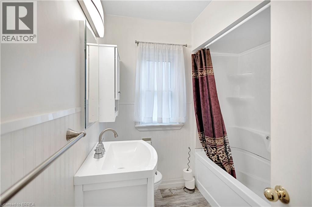 140 Terrace Hill Street, Brantford, Ontario  N3R 1G6 - Photo 20 - 40830681