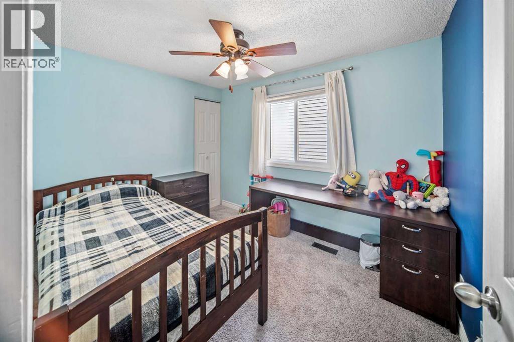 96 Mckinley Road SE, Calgary, Alberta  T2Z 1V8 - Photo 18 - A2305773