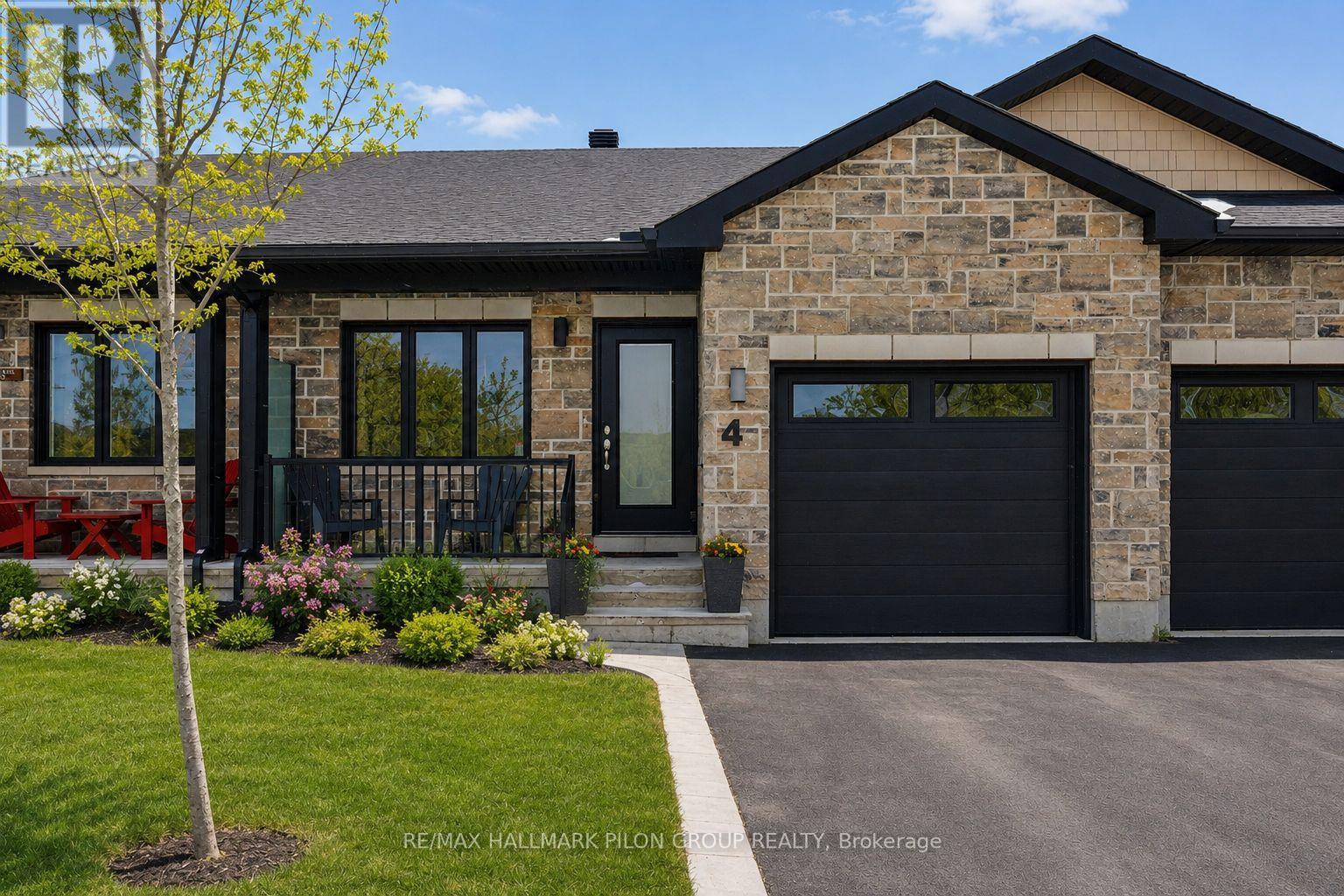 4 MORGAN CLOUTHIER WAY, Arnprior, Ontario