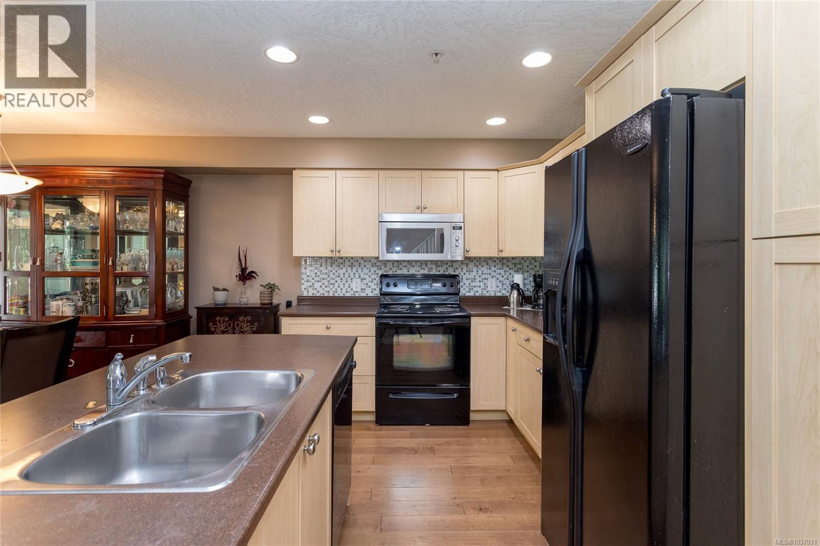 7 199 Atkins Rd, View Royal, British Columbia  V9B 2Z9 - Photo 13 - 1037091