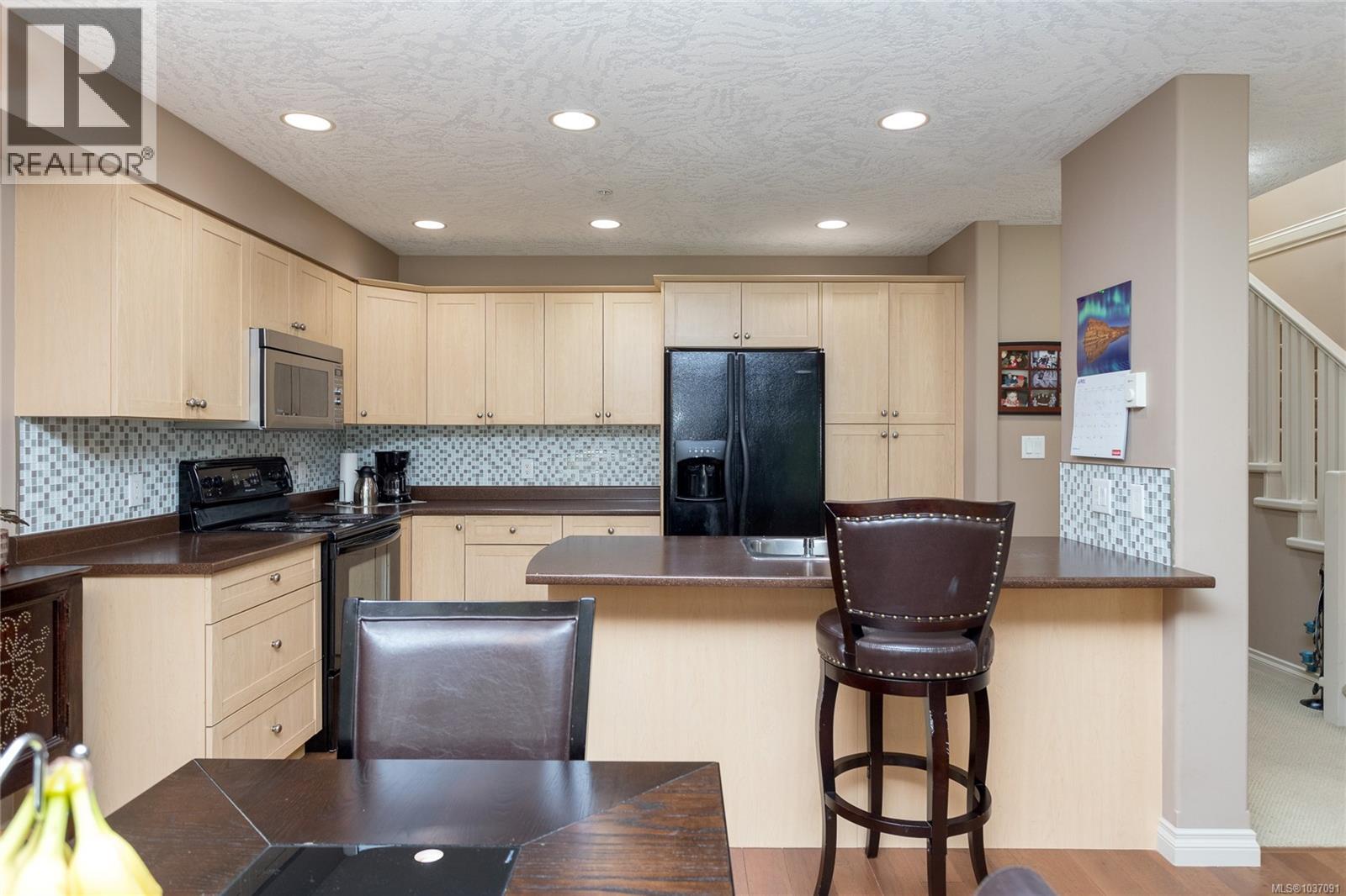 7 199 Atkins Rd, View Royal, British Columbia  V9B 2Z9 - Photo 11 - 1037091