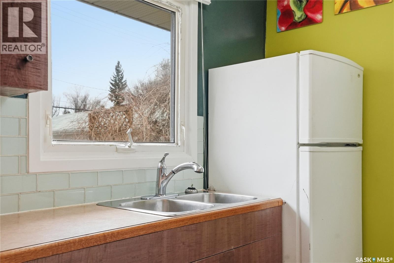 4 Dunning Crescent, Saskatoon, Saskatchewan  S7J 2S5 - Photo 12 - SK035982