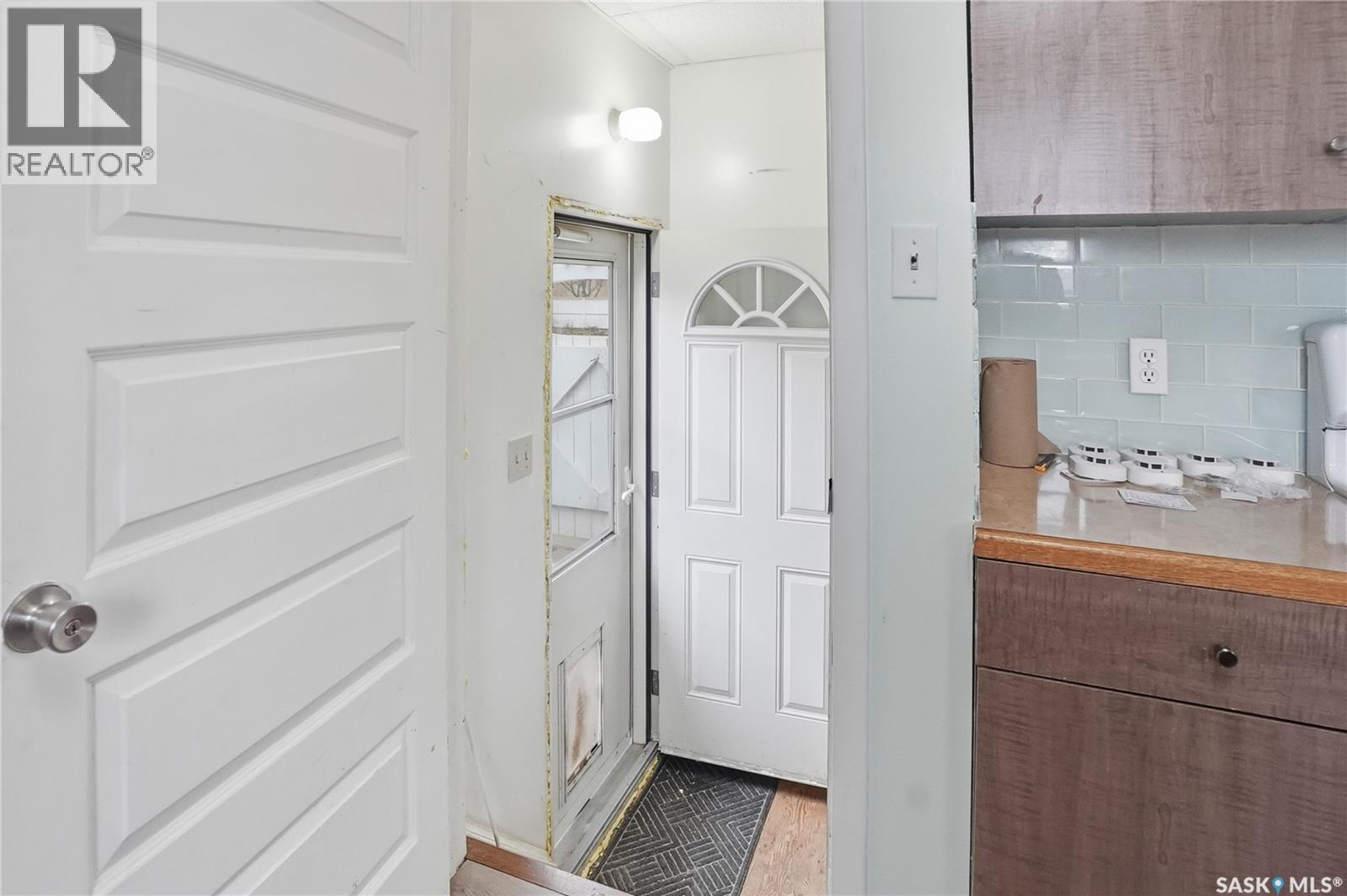 4 Dunning Crescent, Saskatoon, Saskatchewan  S7J 2S5 - Photo 16 - SK035982
