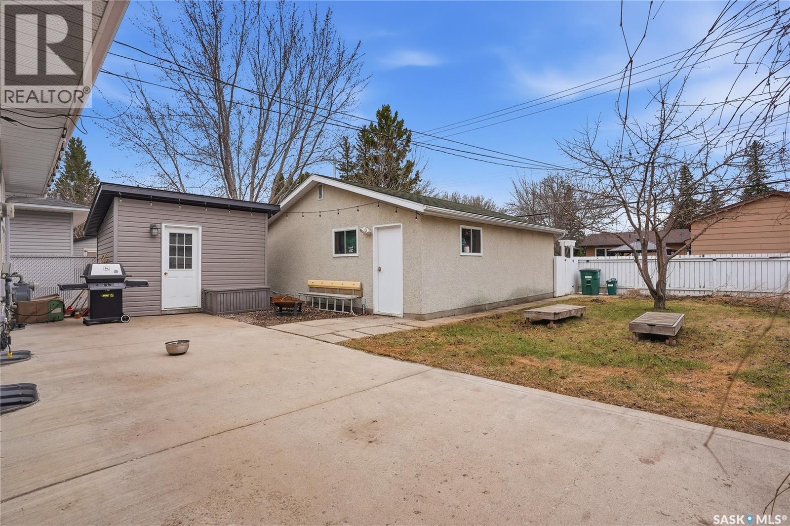 4 Dunning Crescent, Saskatoon, Saskatchewan  S7J 2S5 - Photo 44 - SK035982