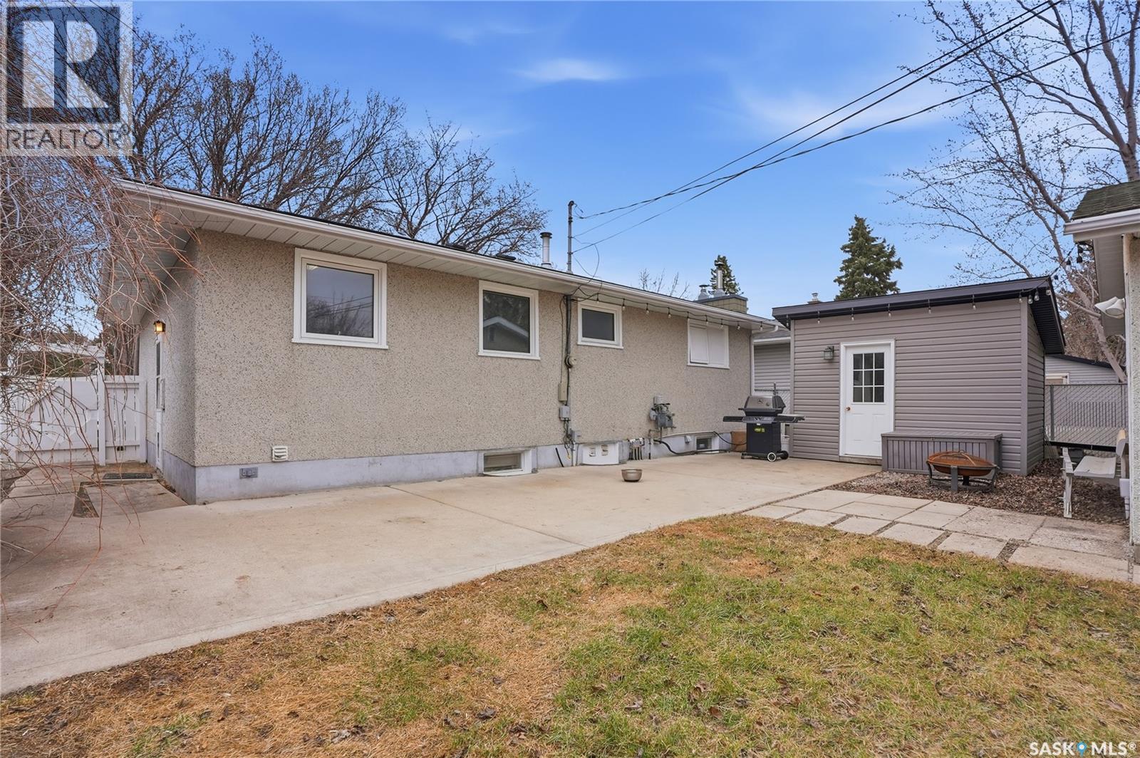4 Dunning Crescent, Saskatoon, Saskatchewan  S7J 2S5 - Photo 46 - SK035982