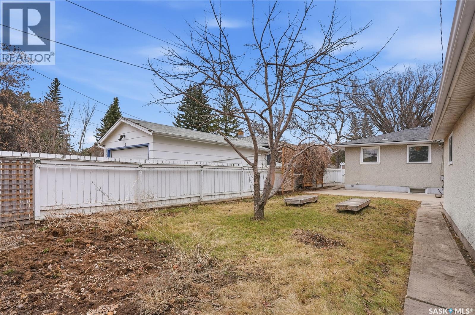 4 Dunning Crescent, Saskatoon, Saskatchewan  S7J 2S5 - Photo 48 - SK035982