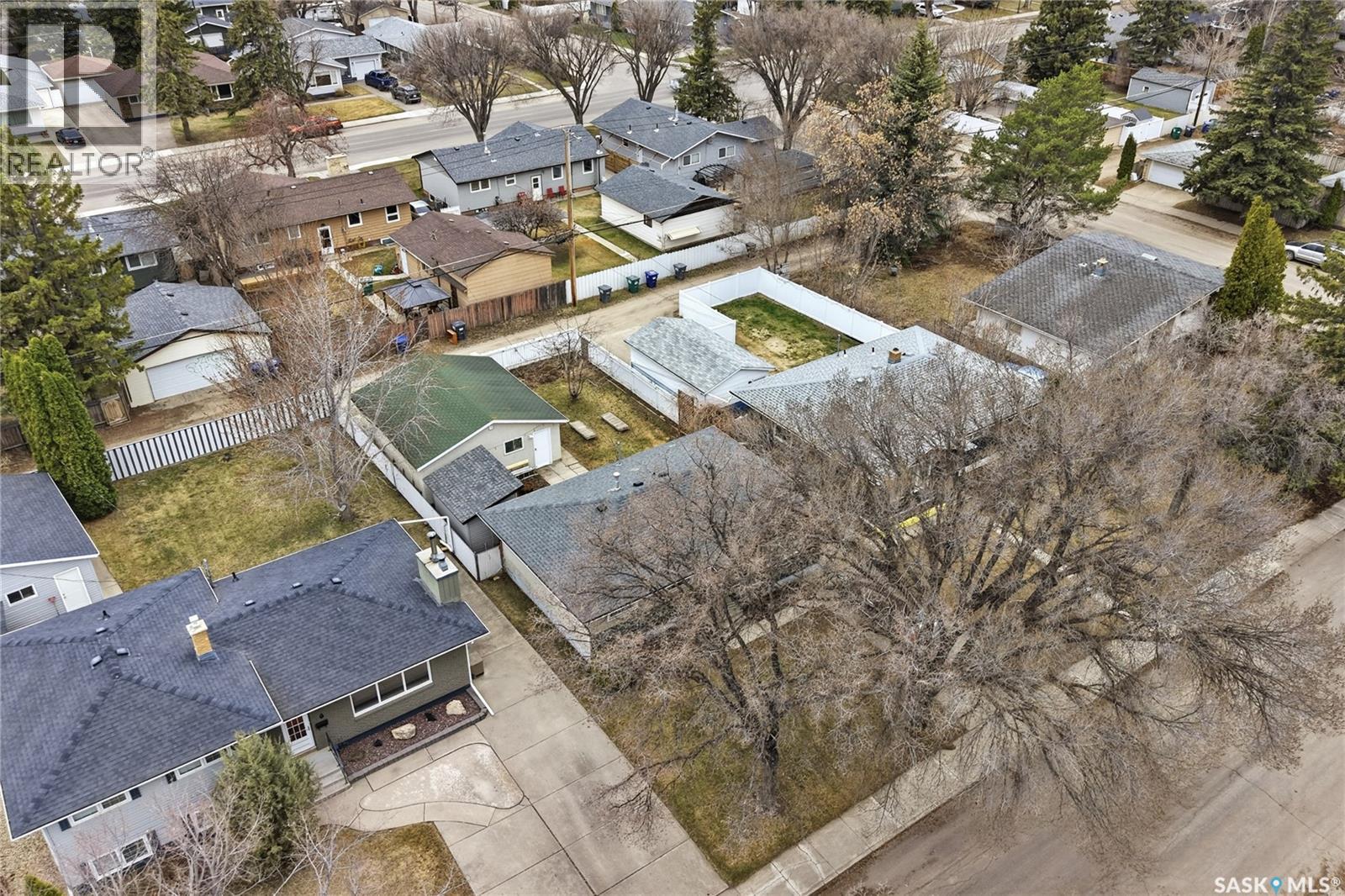 4 Dunning Crescent, Saskatoon, Saskatchewan  S7J 2S5 - Photo 52 - SK035982