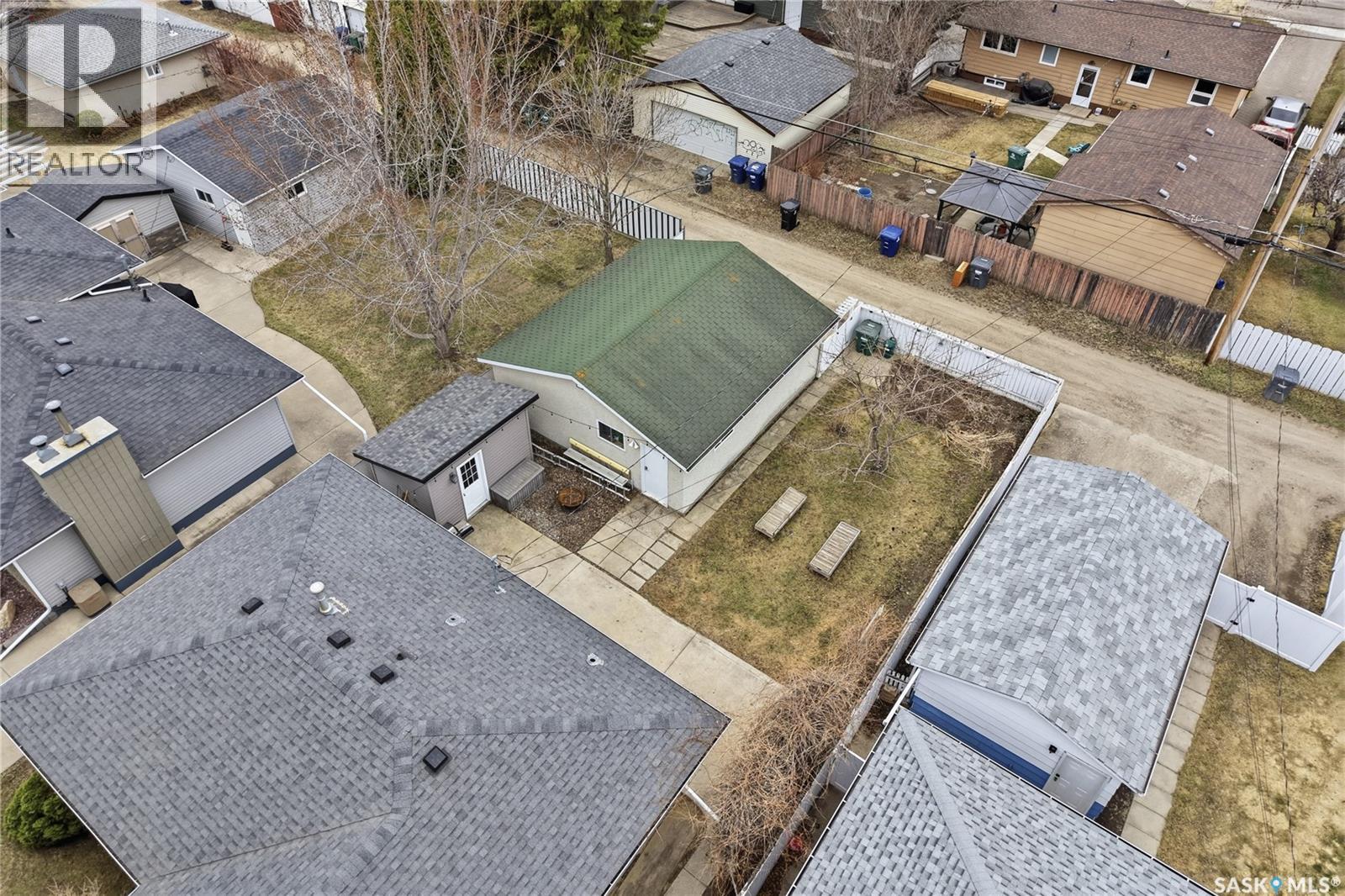 4 Dunning Crescent, Saskatoon, Saskatchewan  S7J 2S5 - Photo 53 - SK035982