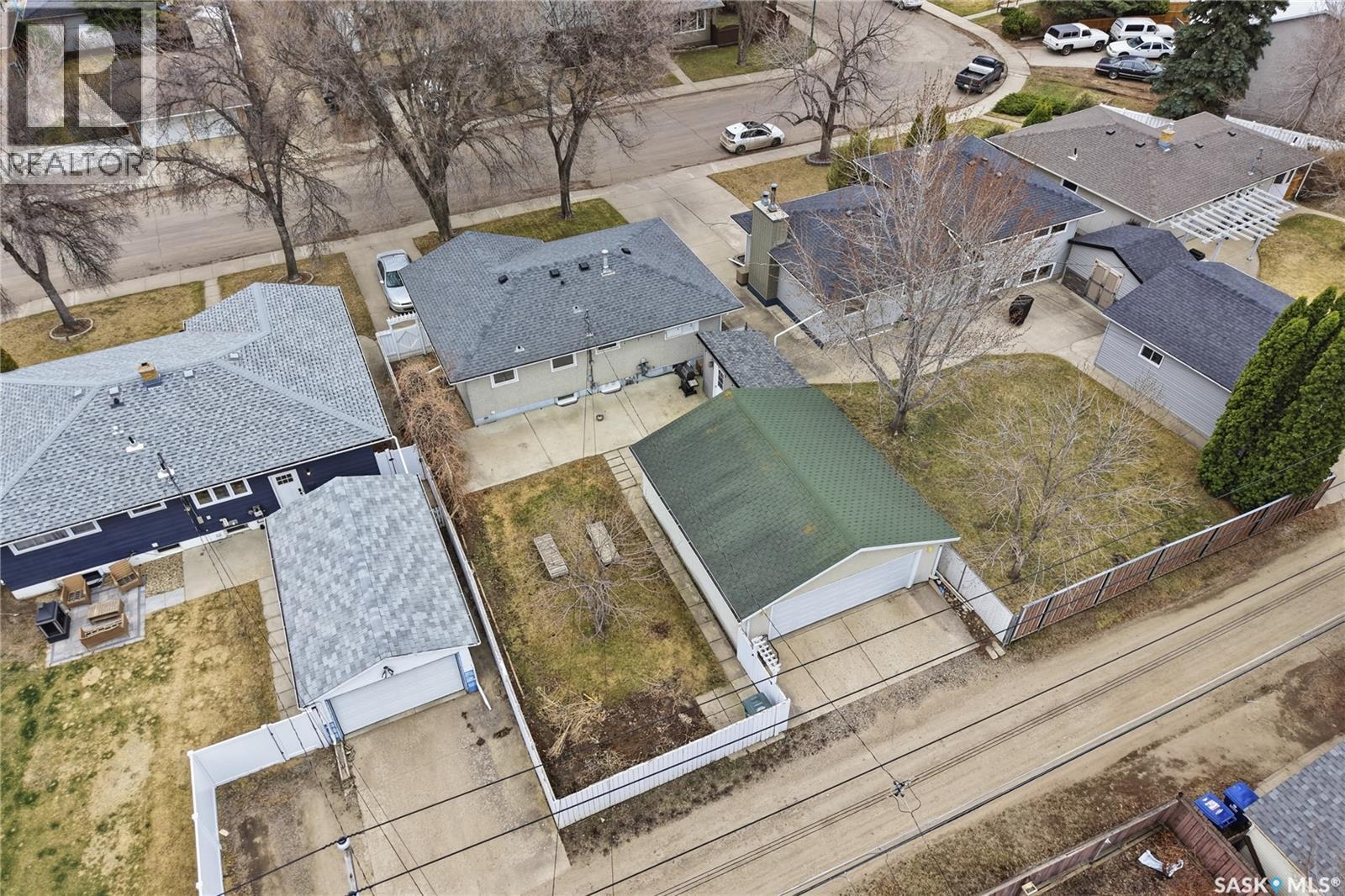 4 Dunning Crescent, Saskatoon, Saskatchewan  S7J 2S5 - Photo 54 - SK035982