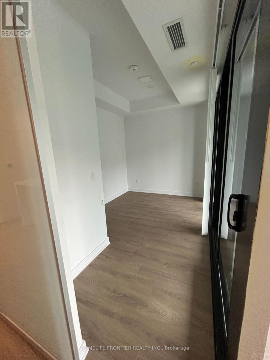 906 - 29 Green Trail Court, Toronto, Ontario  M2K 0J9 - Photo 3 - C13131090