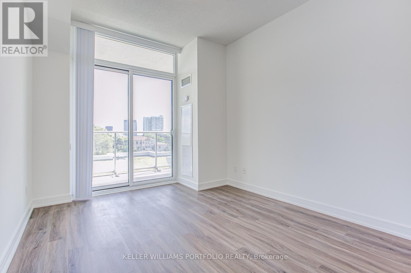 603 - 621 Sheppard Avenue E, Toronto, Ontario  M2K 0G4 - Photo 17 - C13136190
