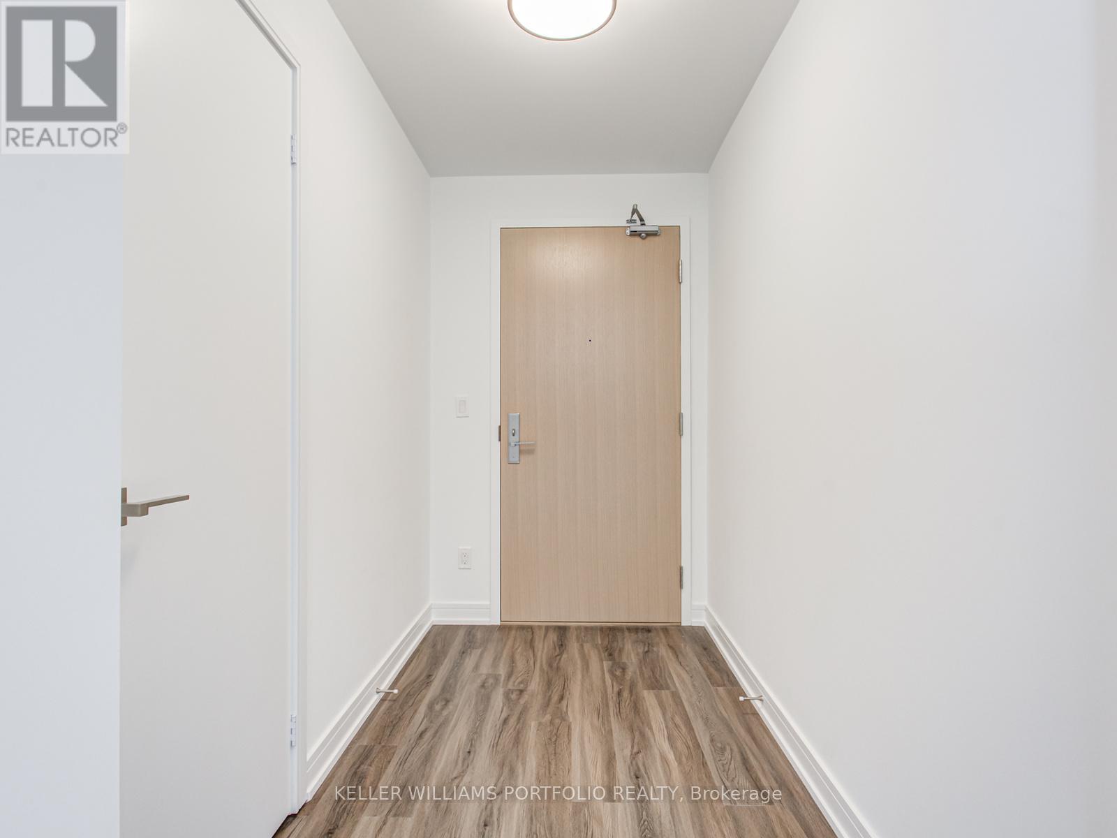 603 - 621 Sheppard Avenue E, Toronto, Ontario  M2K 0G4 - Photo 2 - C13136190