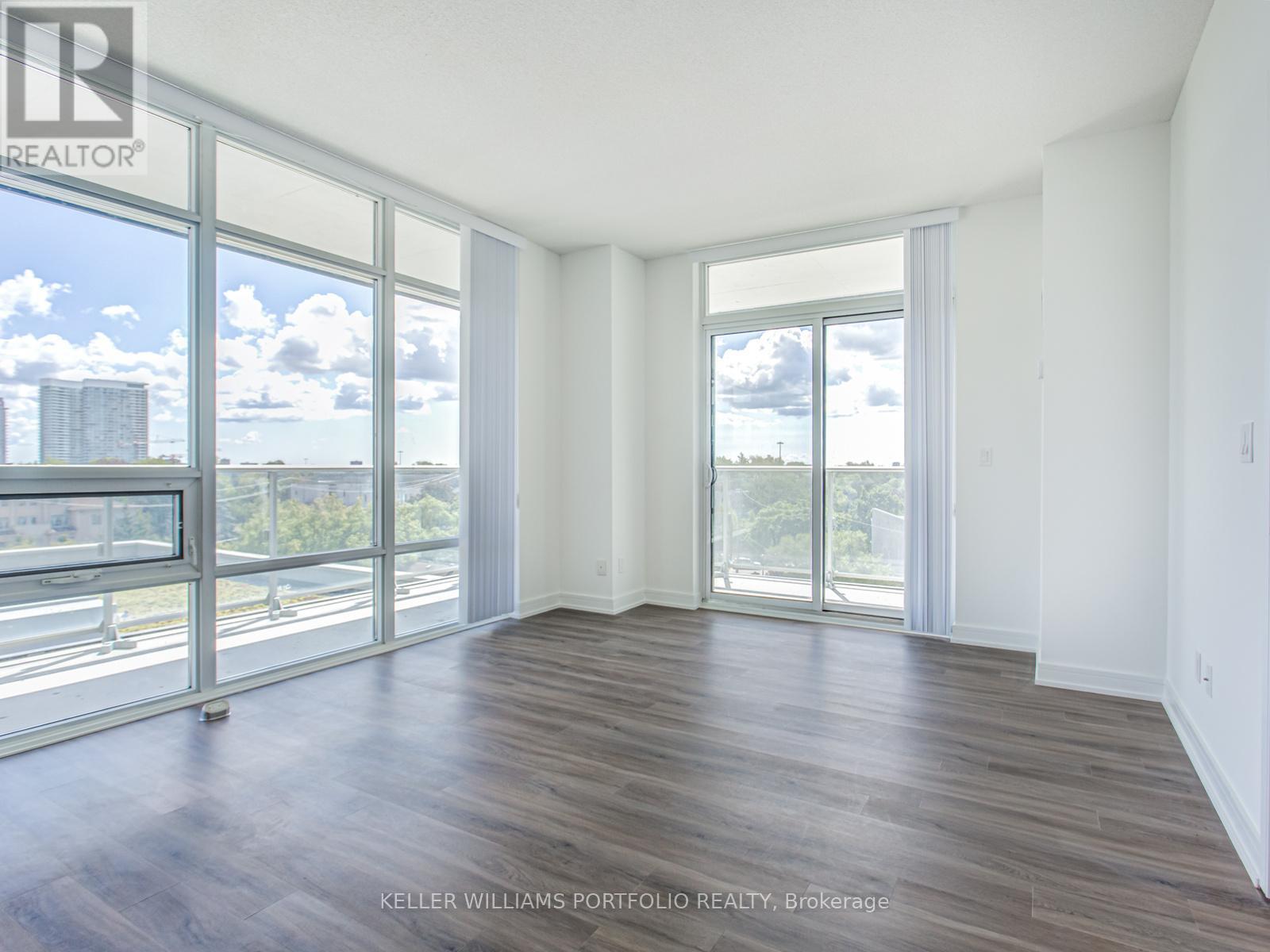 603 - 621 Sheppard Avenue E, Toronto, Ontario  M2K 0G4 - Photo 3 - C13136190