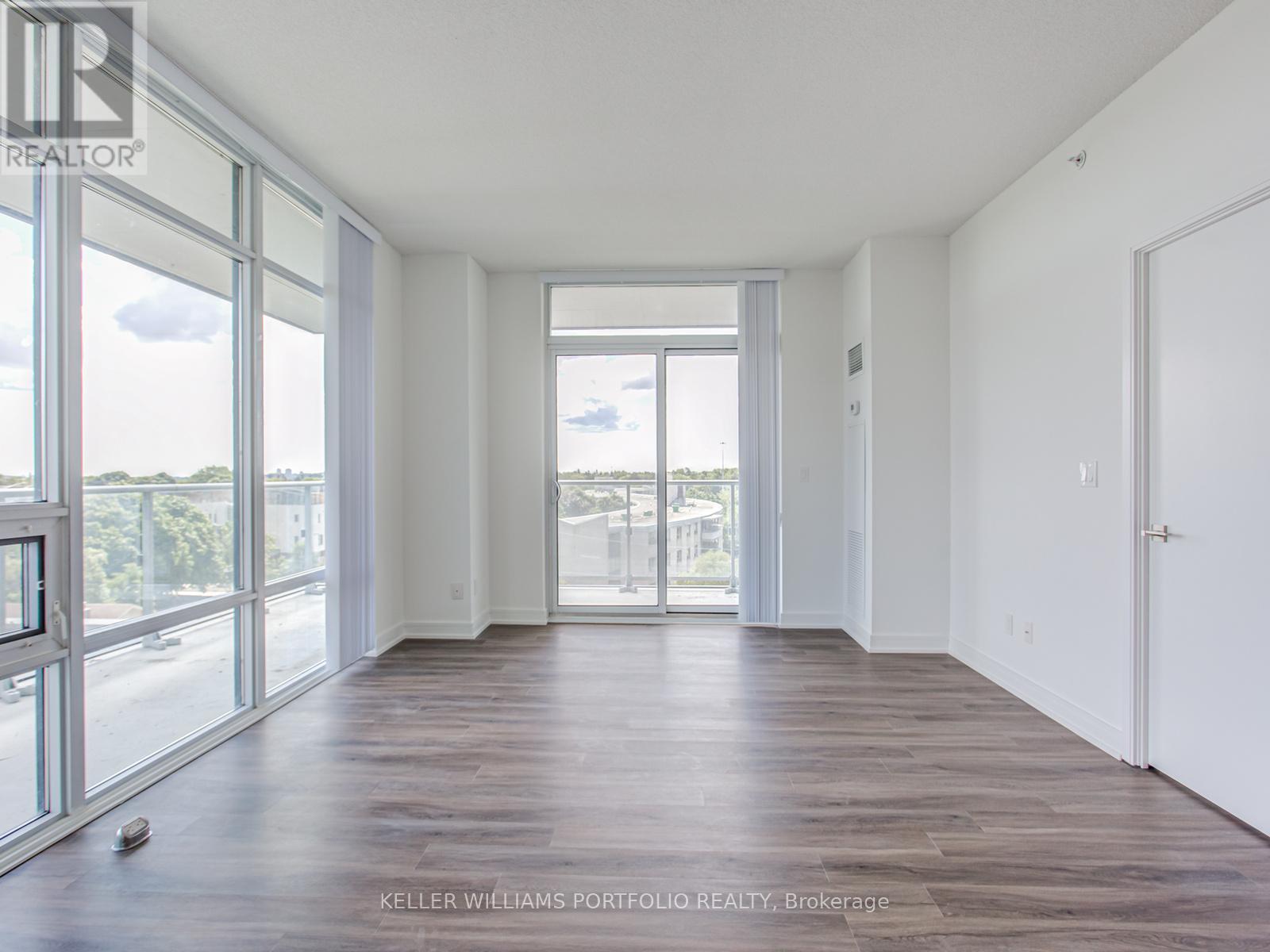 603 - 621 Sheppard Avenue E, Toronto, Ontario  M2K 0G4 - Photo 4 - C13136190