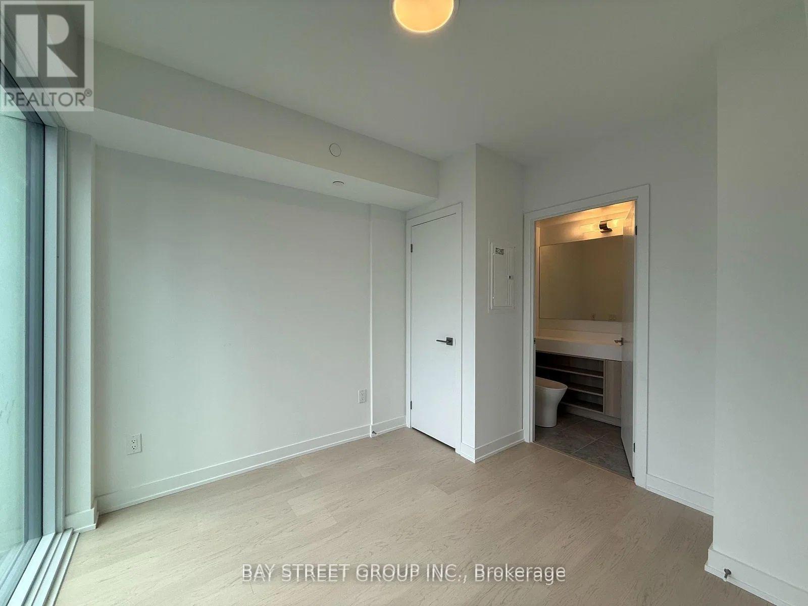 2812 - 252 Church Street, Toronto, Ontario  M5B 1Z2 - Photo 9 - C13136286