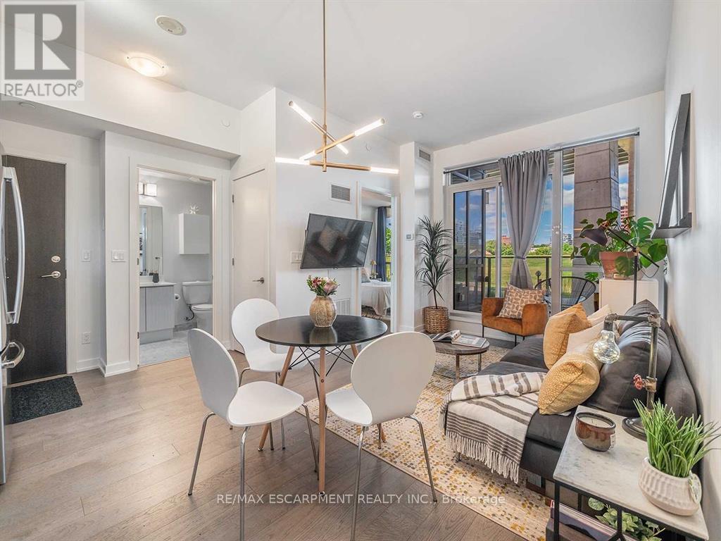 216 - 50 Bruyeres Mews, Toronto, Ontario  M5V 0G7 - Photo 11 - C13136300