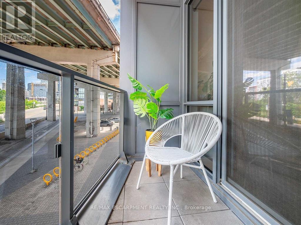 216 - 50 Bruyeres Mews, Toronto, Ontario  M5V 0G7 - Photo 14 - C13136300