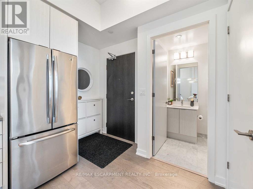 216 - 50 Bruyeres Mews, Toronto, Ontario  M5V 0G7 - Photo 4 - C13136300