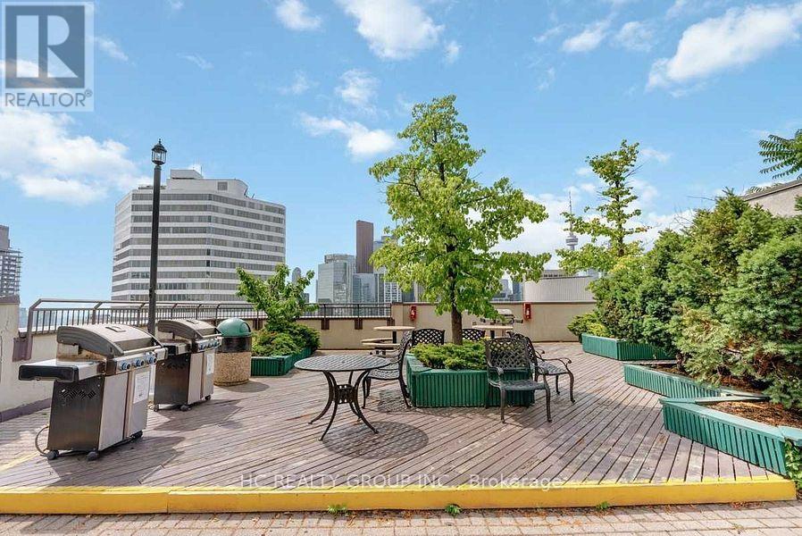 306 - 633 Bay Street, Toronto, Ontario  M5G 2G4 - Photo 15 - C13136342