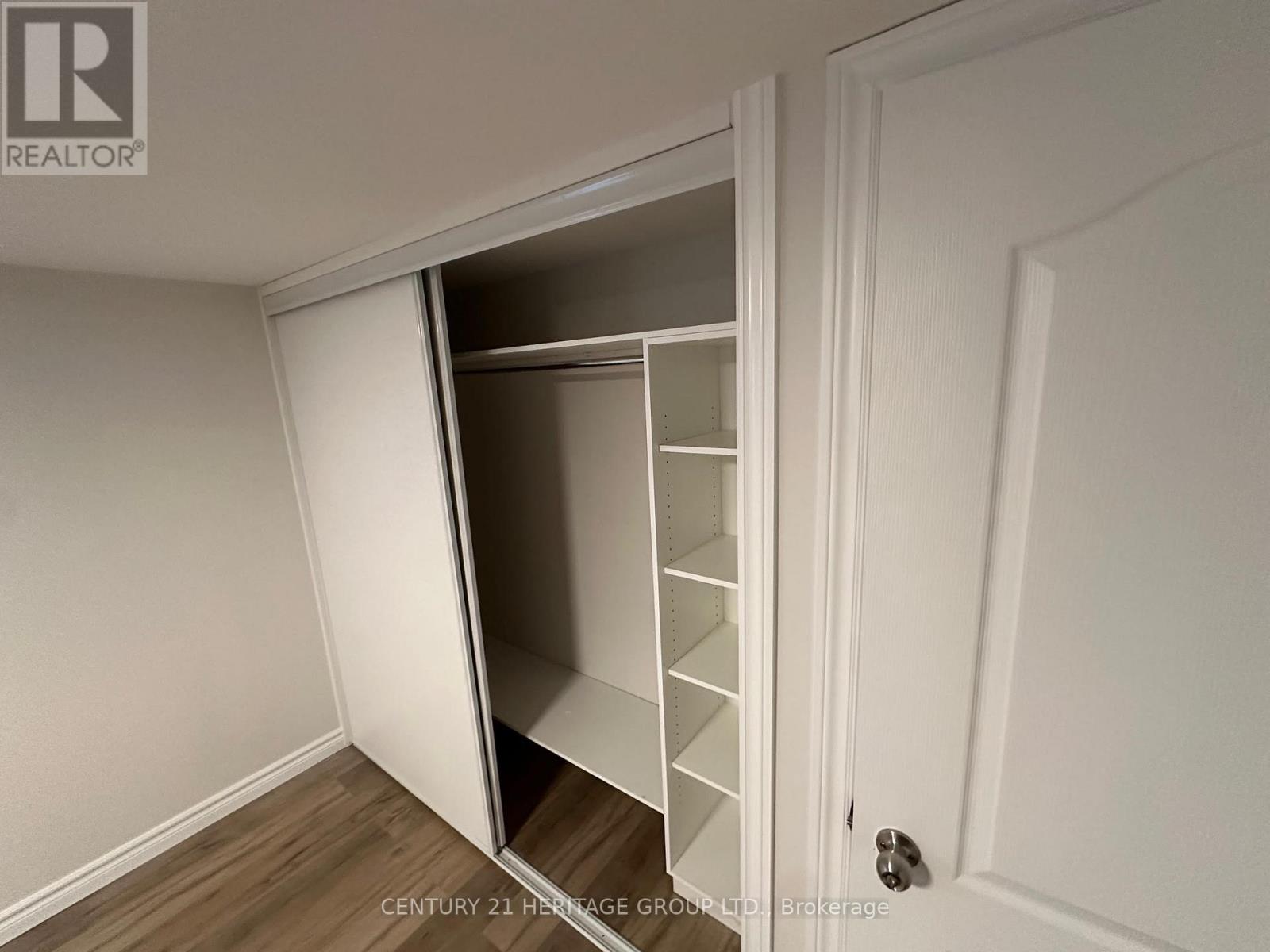 Lower - 14 Regatta Crescent, Toronto, Ontario  M2R 2X8 - Photo 13 - C13136346