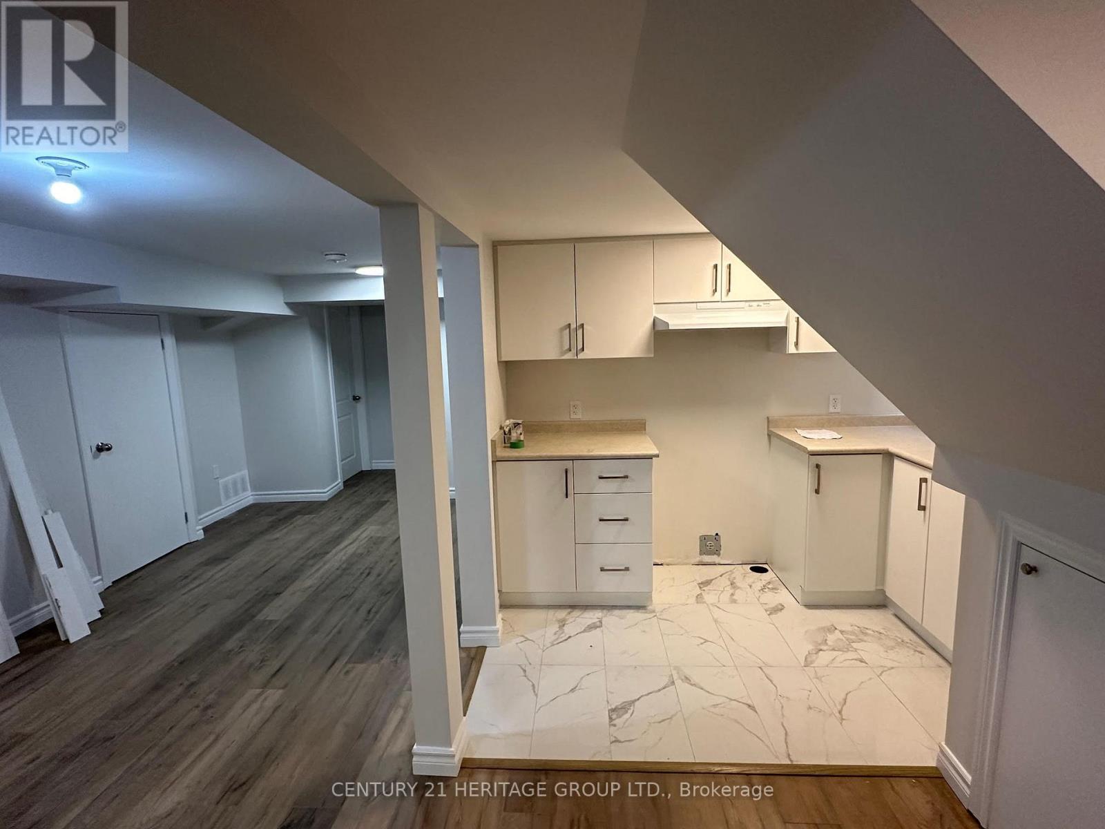Lower - 14 Regatta Crescent, Toronto, Ontario  M2R 2X8 - Photo 16 - C13136346