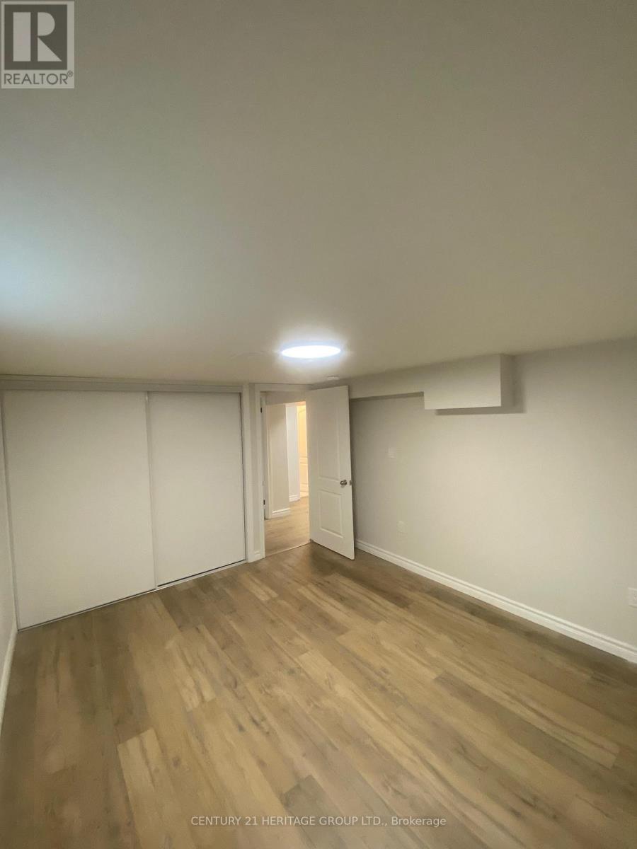 Lower - 14 Regatta Crescent, Toronto, Ontario  M2R 2X8 - Photo 20 - C13136346