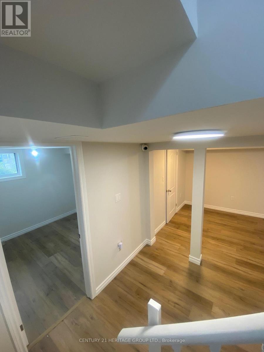 Lower - 14 Regatta Crescent, Toronto, Ontario  M2R 2X8 - Photo 26 - C13136346