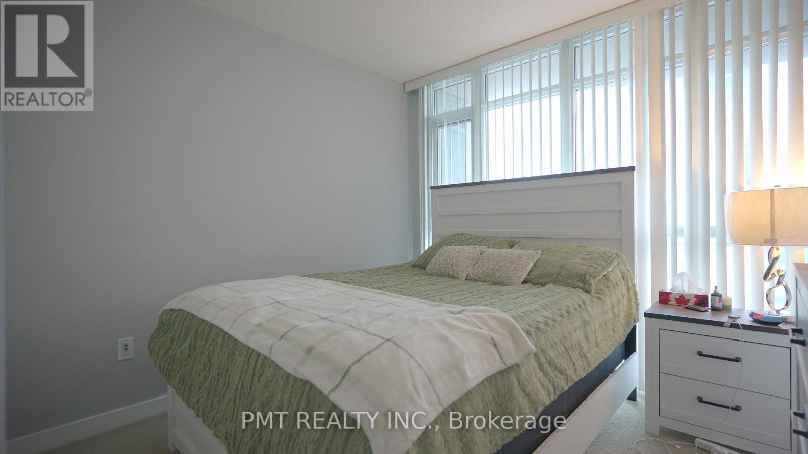 323 - 21 Iceboat Terrace, Toronto, Ontario  M5V 4A9 - Photo 13 - C13136378