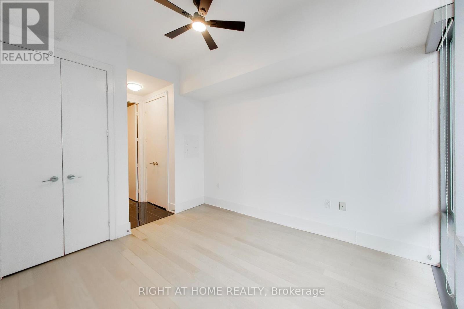 918 - 39 Queens Quay E, Toronto, Ontario  M5E 0A5 - Photo 20 - C13136406