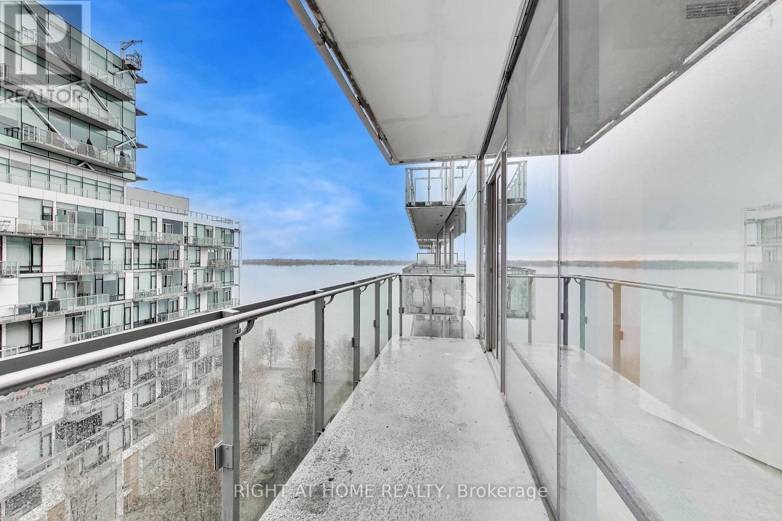 918 - 39 Queens Quay E, Toronto, Ontario  M5E 0A5 - Photo 23 - C13136406