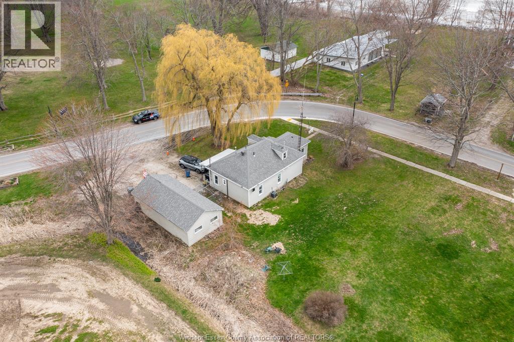 820 TOWANDA BOULEVARD, Erie Beach, Ontario