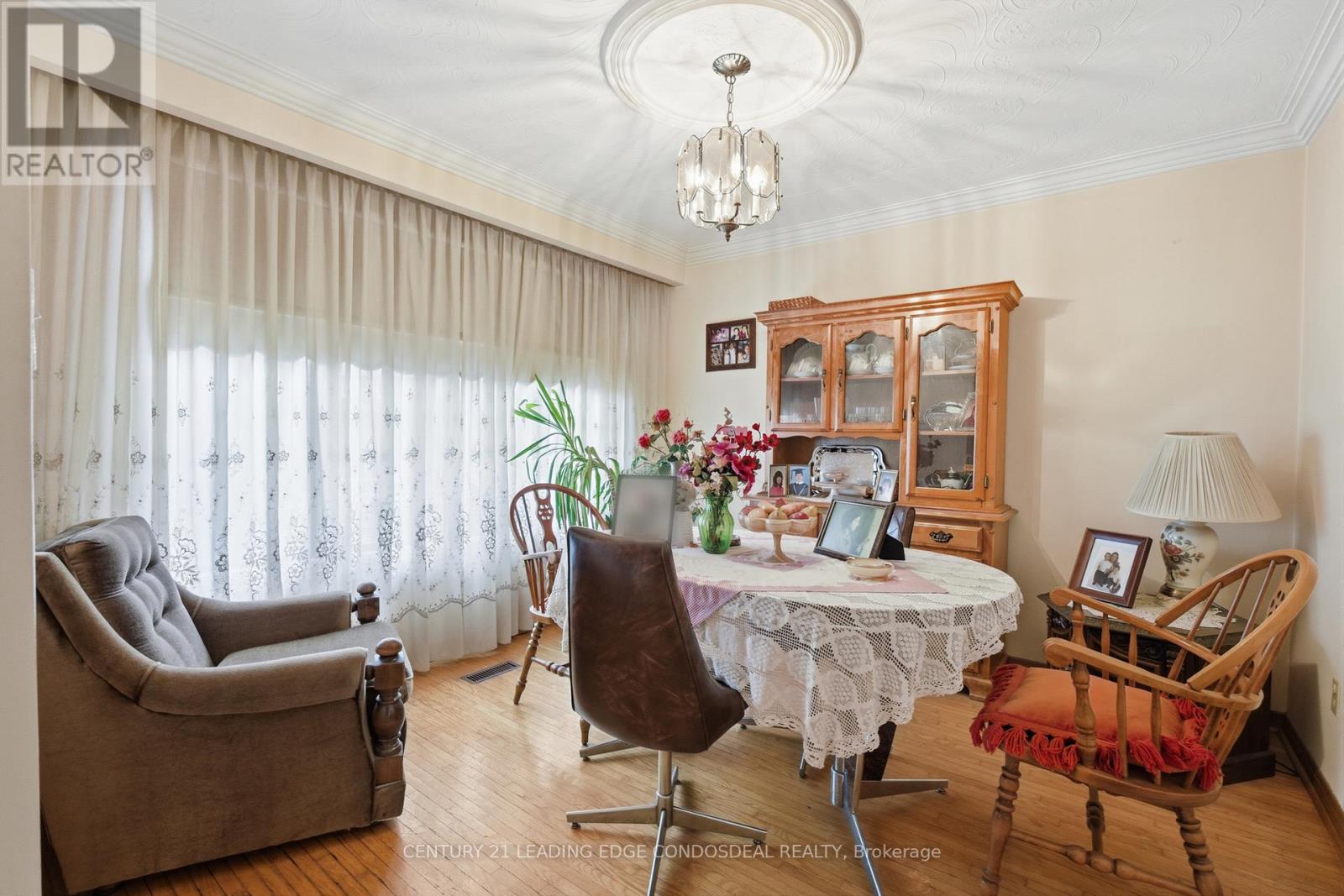 1 Whitley Castle Crescent, Toronto, Ontario  M1V 2P5 - Photo 12 - E13136270
