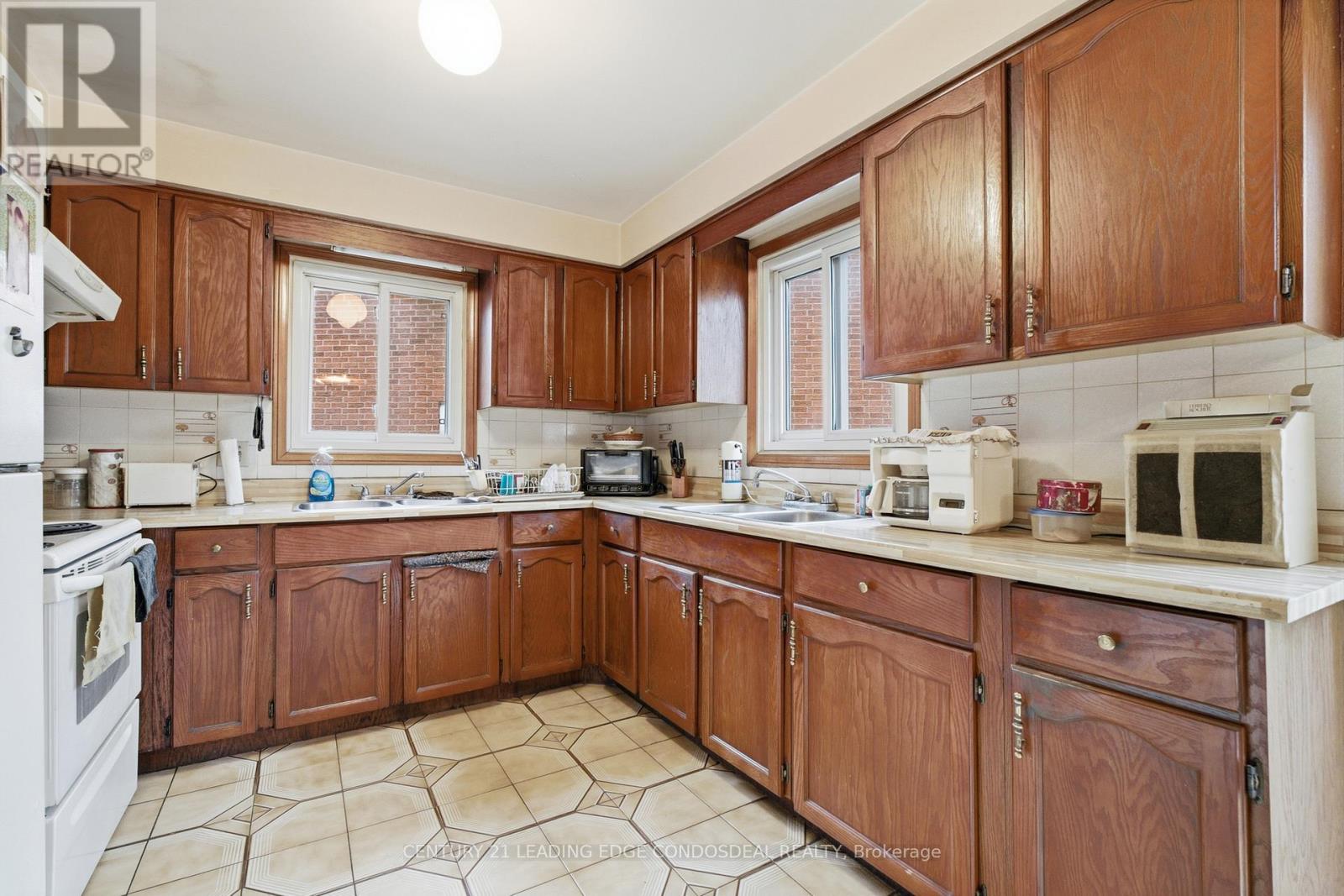 1 Whitley Castle Crescent, Toronto, Ontario  M1V 2P5 - Photo 22 - E13136270