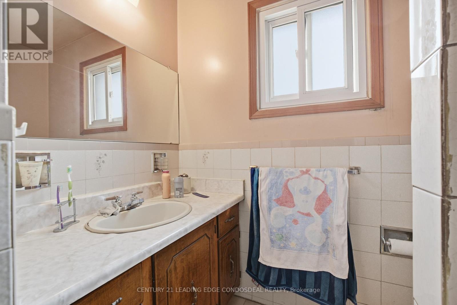 1 Whitley Castle Crescent, Toronto, Ontario  M1V 2P5 - Photo 43 - E13136270