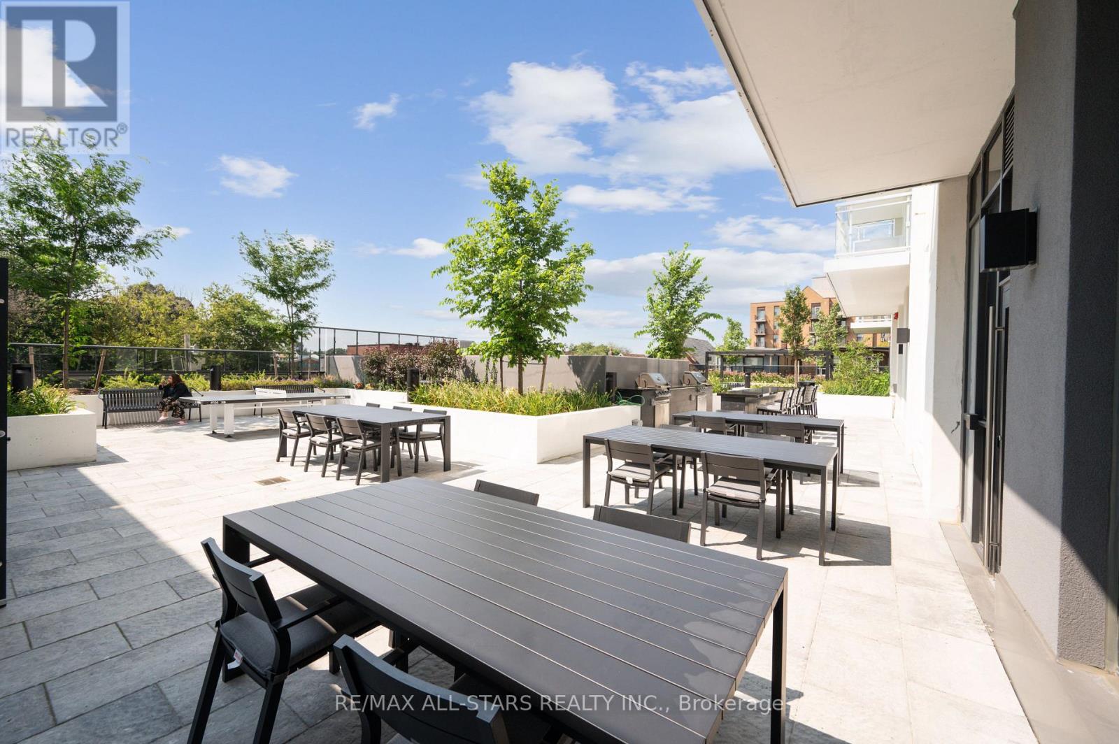 2301 - 286 Main Street, Toronto, Ontario  M4C 0B3 - Photo 47 - E13136396