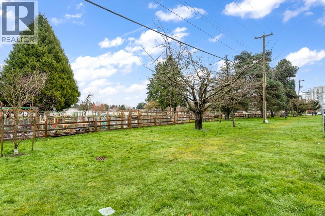 304 6611 Eckersley Road, Richmond, British Columbia  V6Y 0B7 - Photo 21 - R3100219