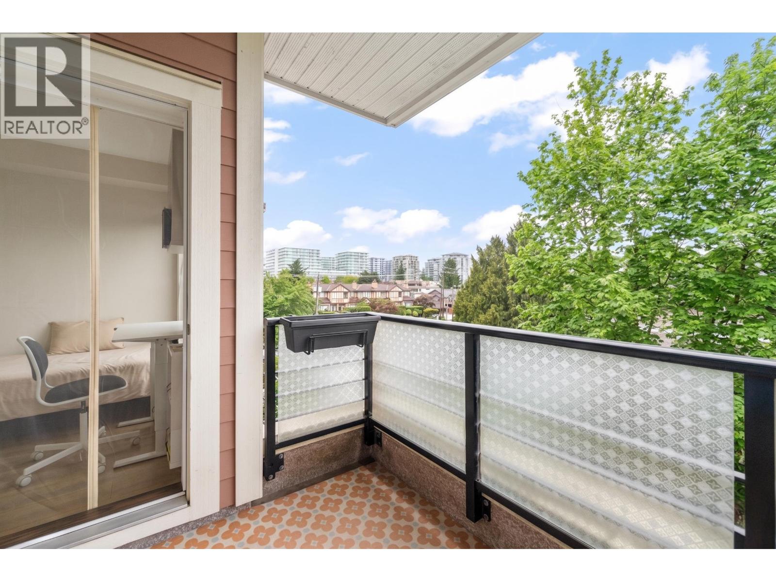 304 6611 Eckersley Road, Richmond, British Columbia  V6Y 0B7 - Photo 37 - R3100219