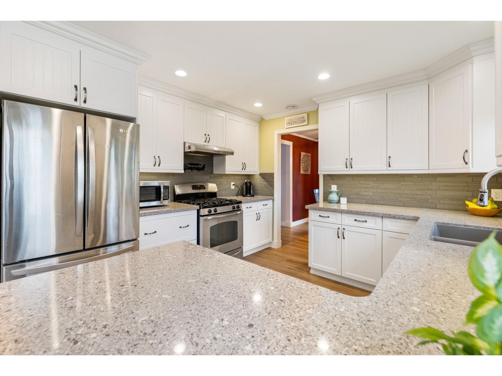 6155 191a Street, Surrey, British Columbia  V3S 8C7 - Photo 12 - R3123667