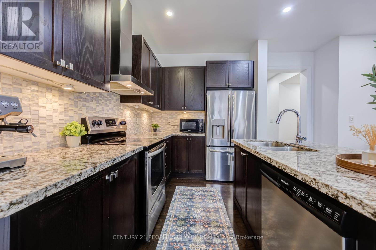 82 Mactier Drive, Vaughan, Ontario  L4H 4L2 - Photo 21 - N13136212