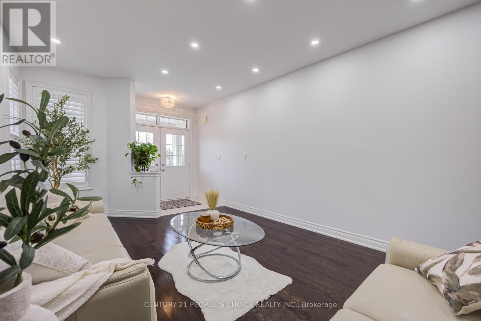 82 Mactier Drive, Vaughan, Ontario  L4H 4L2 - Photo 8 - N13136212
