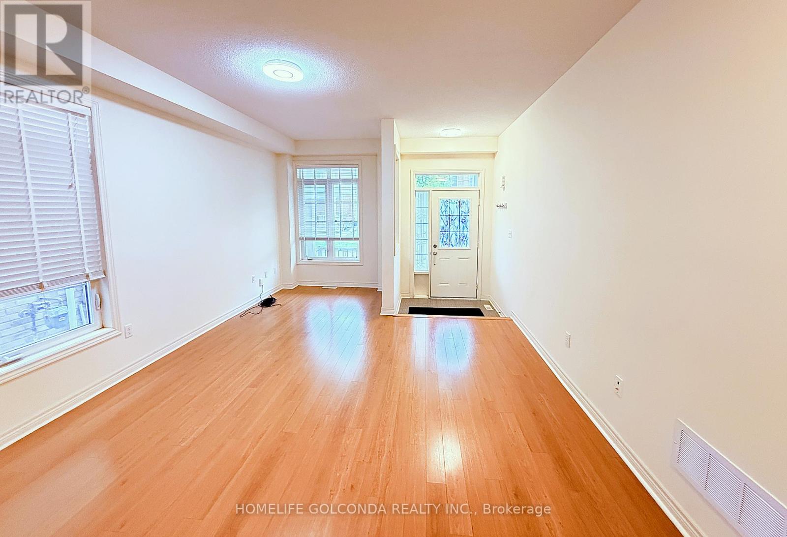 21 Chokecherry Crescent, Markham, Ontario  L6E 0J5 - Photo 4 - N13136310