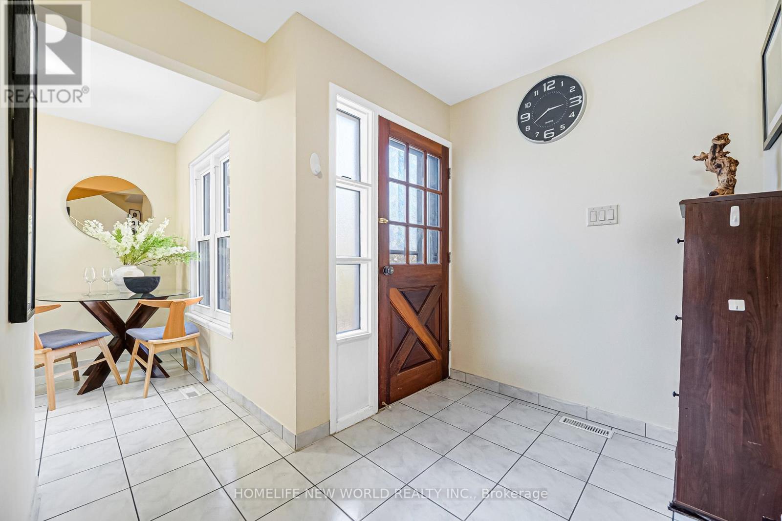 76 Bowman Way, Markham, Ontario  L3T 4Z8 - Photo 4 - N13136386
