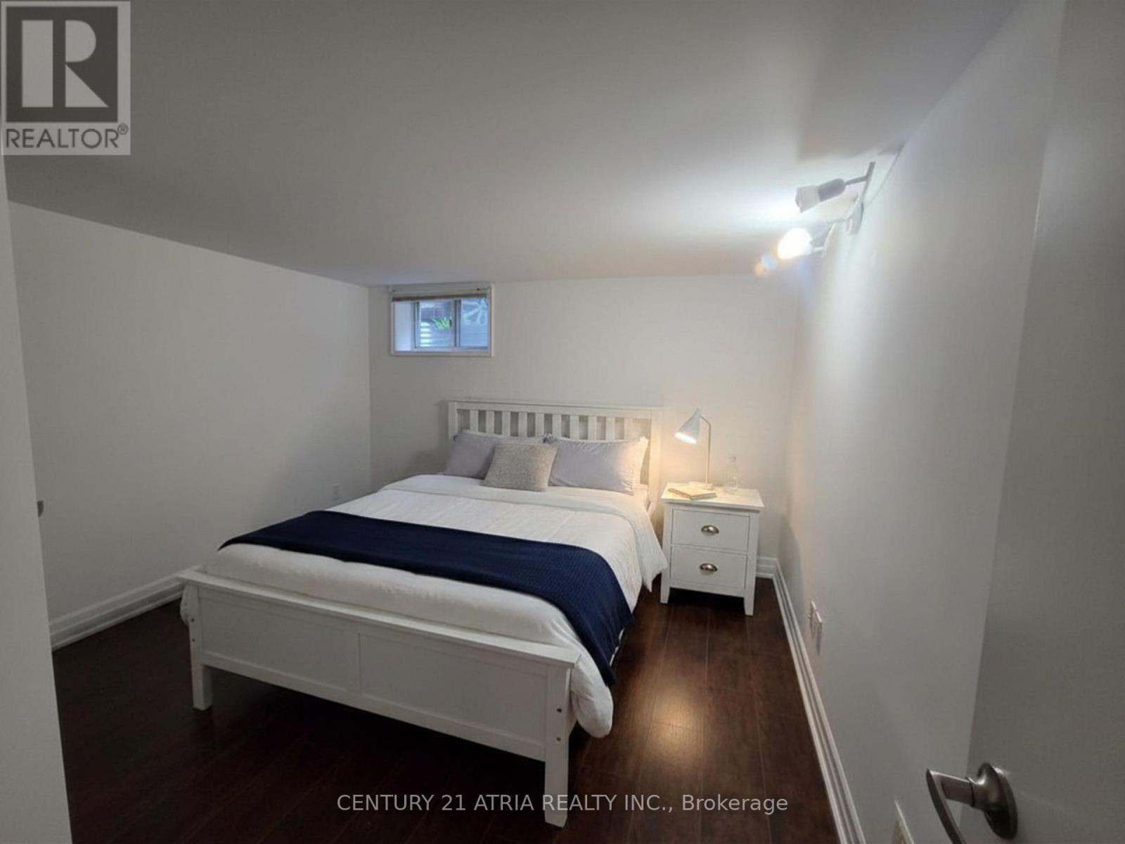 Lower - 18 Grandview Avenue, Markham, Ontario  L3T 1G8 - Photo 4 - N13136394