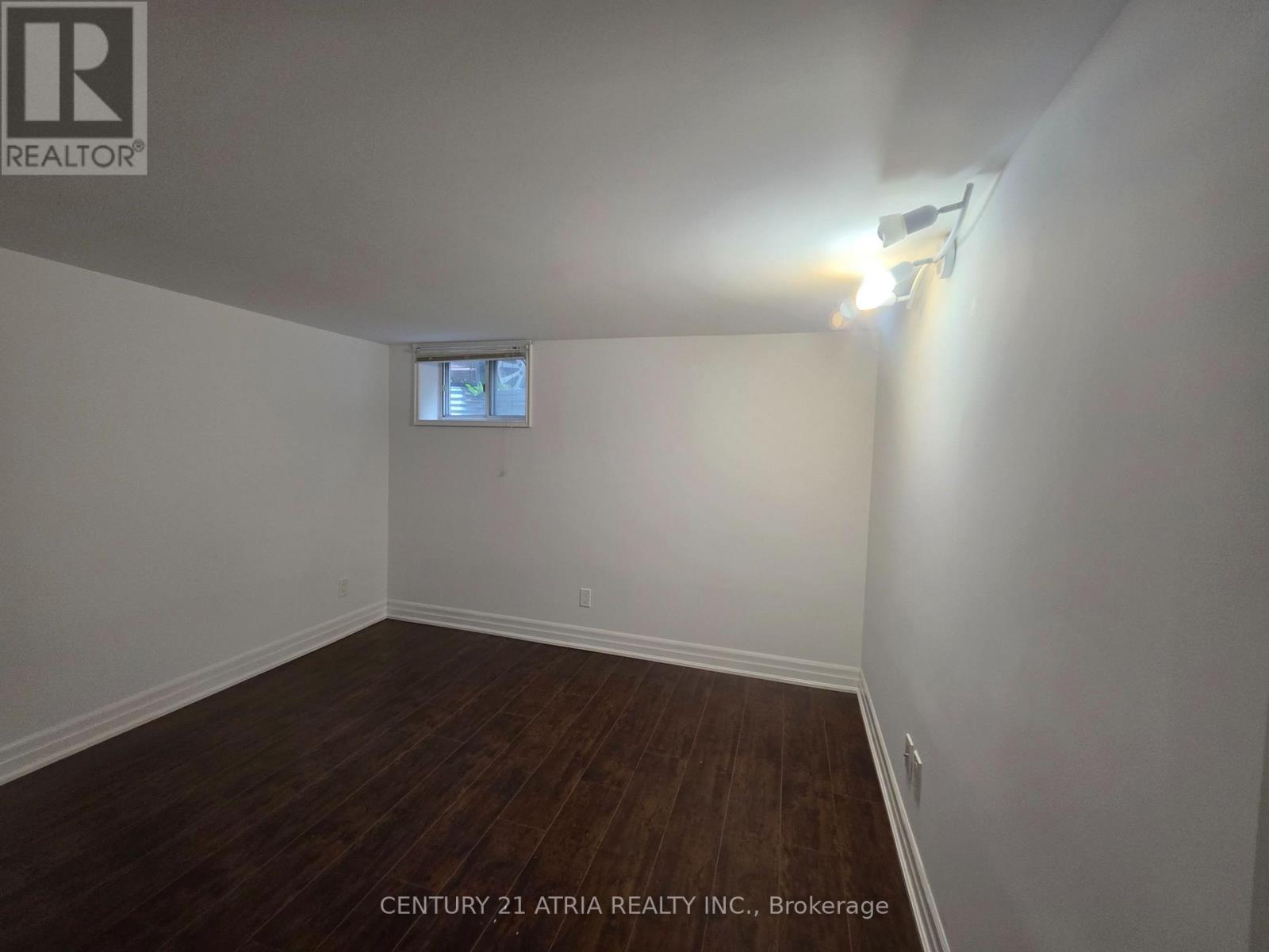 Lower - 18 Grandview Avenue, Markham, Ontario  L3T 1G8 - Photo 5 - N13136394