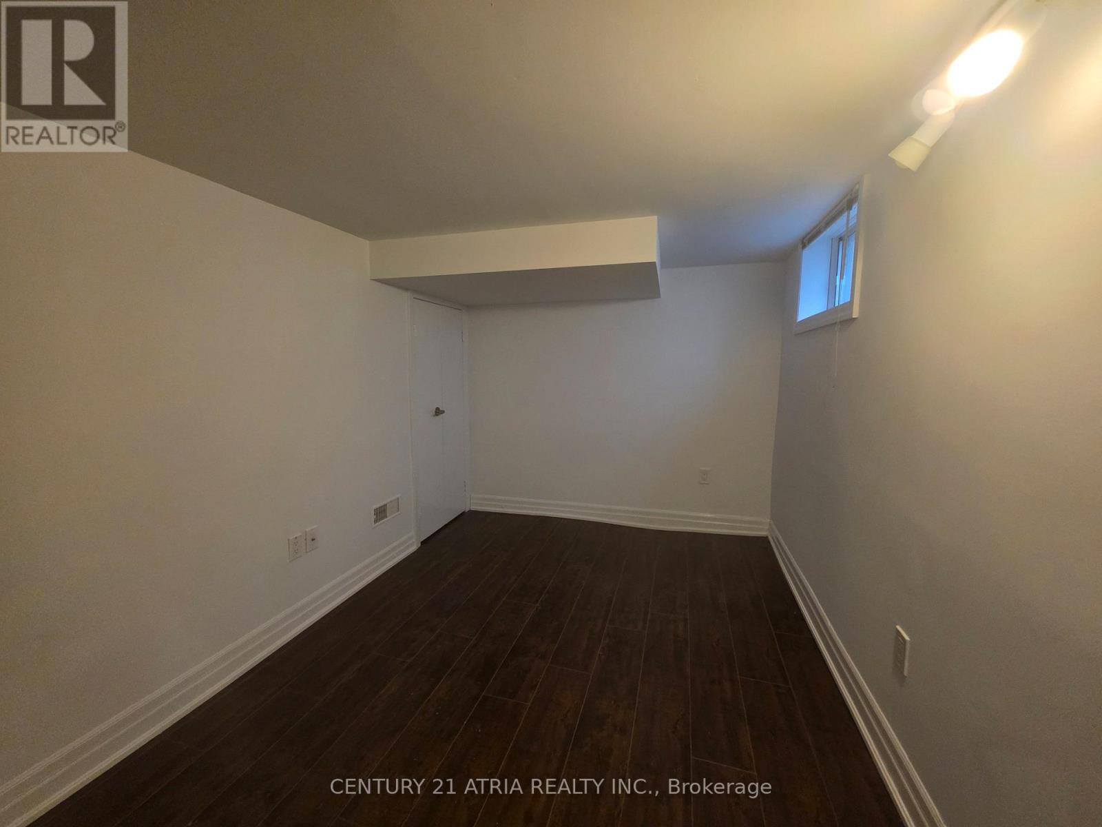 Lower - 18 Grandview Avenue, Markham, Ontario  L3T 1G8 - Photo 6 - N13136394