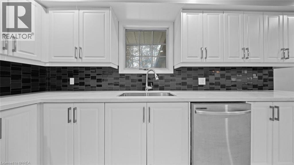 279 Cockshutt Road, Brantford, Ontario  N3T 5L6 - Photo 11 - 40830751
