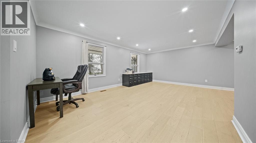 279 Cockshutt Road, Brantford, Ontario  N3T 5L6 - Photo 7 - 40830751