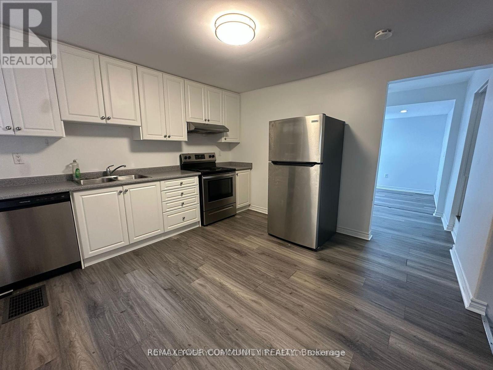 945 Yonge Street, Barrie, Ontario  L9J 0E6 - Photo 15 - S13136176
